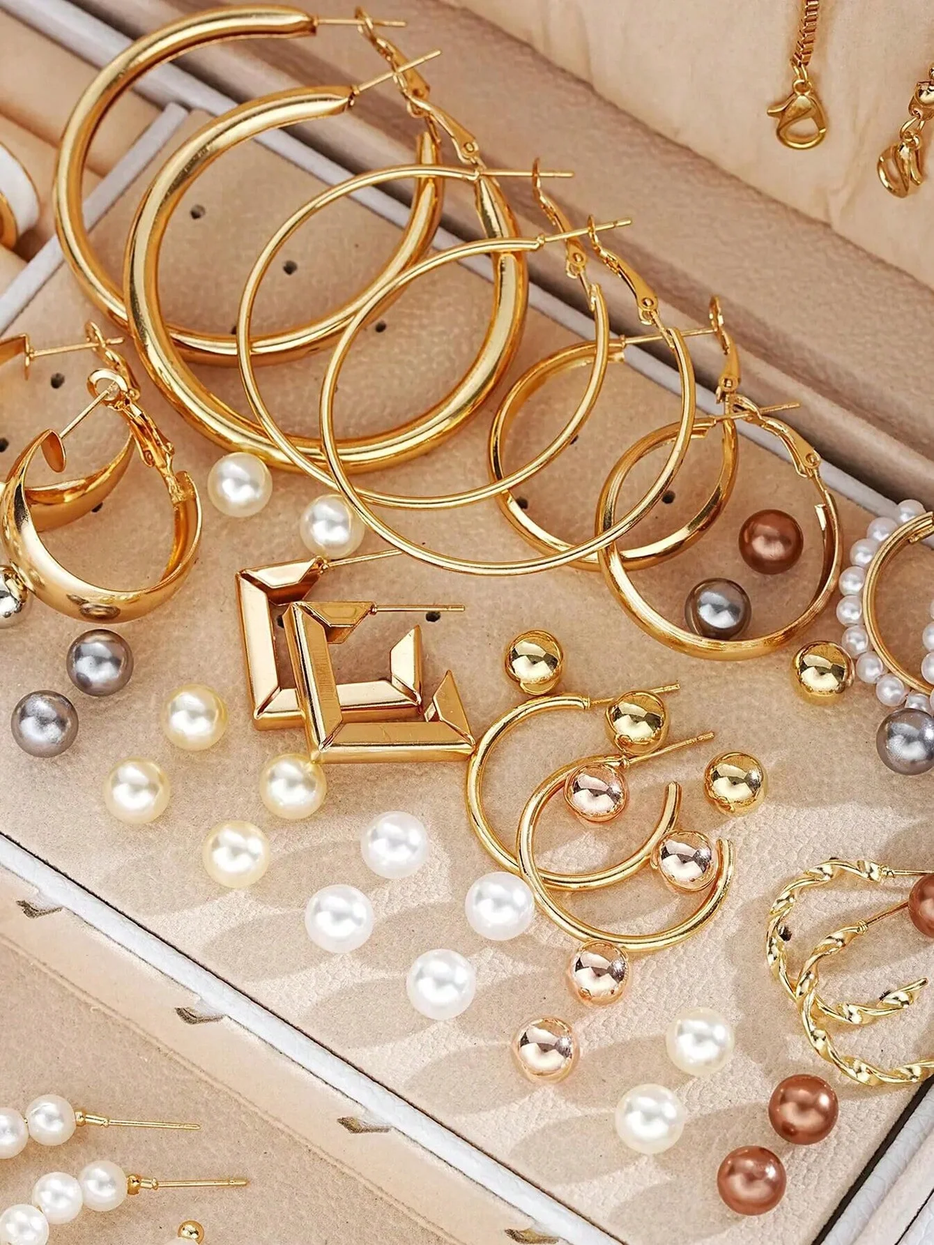86Pcs Pearl Jewelry Set Women Necklace Earrings Rings Gold Silver 4in1 - Image 3
